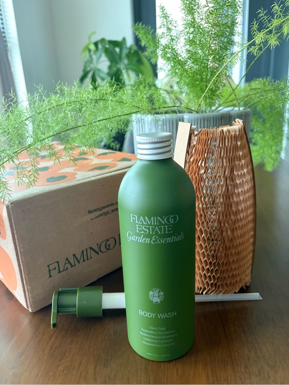 NIB Flamingo Estate Clary Sage Rosemary Body Wash, 16.9 oz